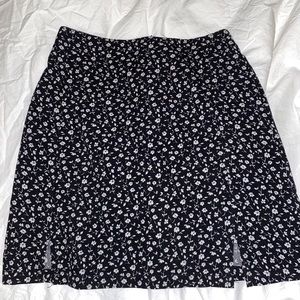 brandy melville skirt